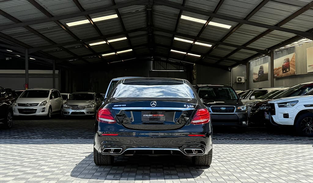 2018 Mercedes-Benz E63s image-12
