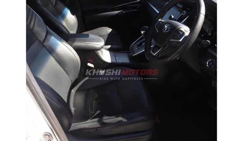 2018 Toyota Harrier image-5