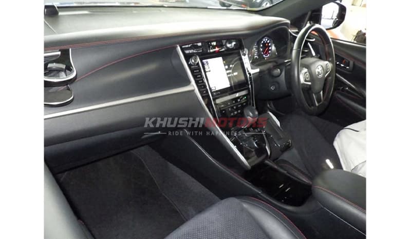 2018 Toyota Harrier image-5