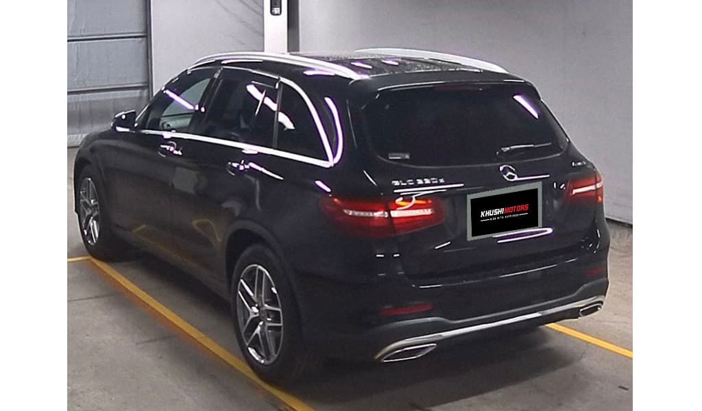 2018 Mercedes-Benz Glc200d image-2