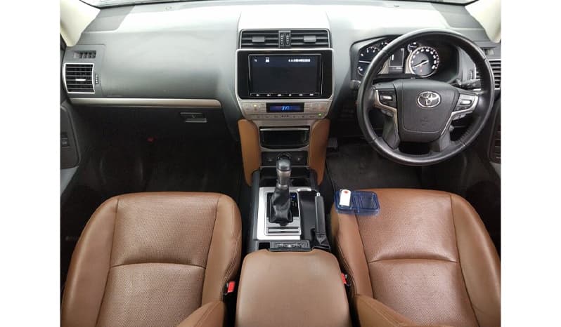 2021 Toyota Land Cruiser Prado image-6