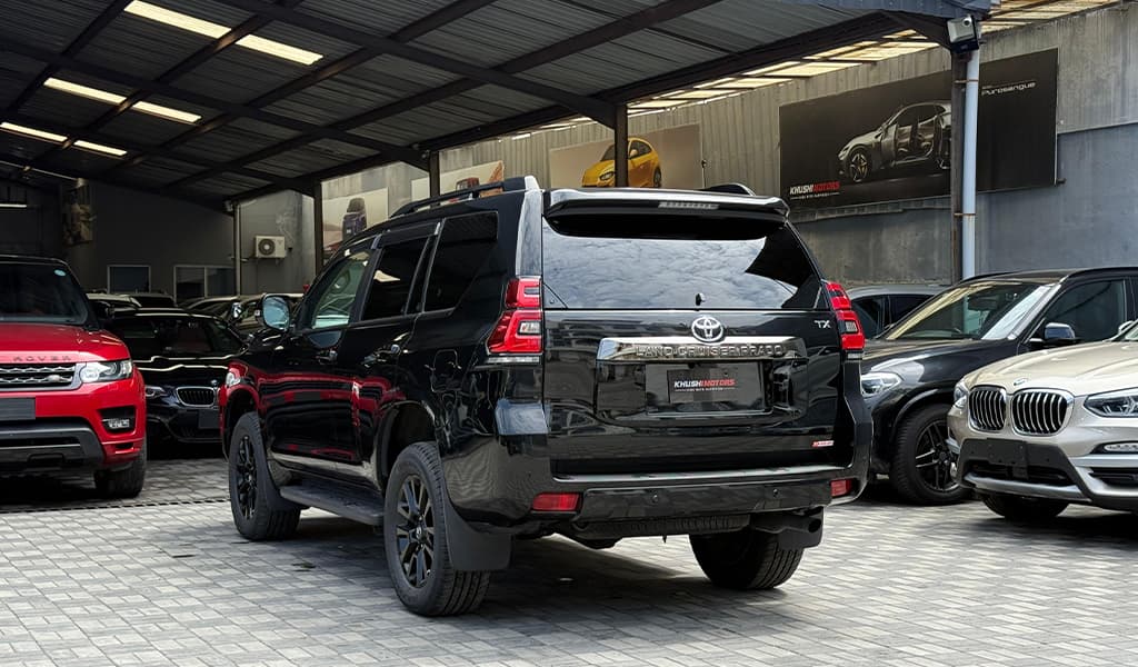 2021 Toyota Land Cruiser Prado image-9
