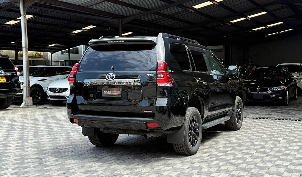 2021 Toyota Land Cruiser Prado image-11