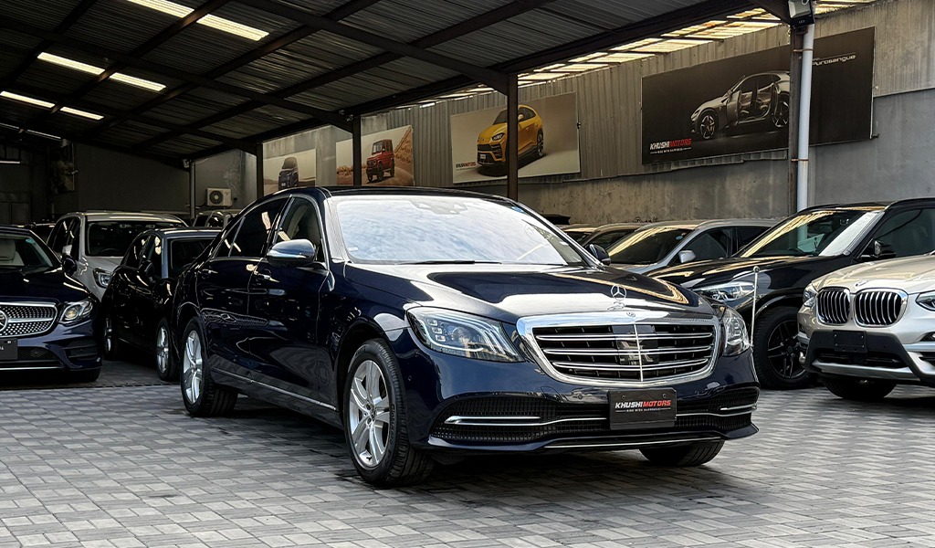 2018 Mercedes-Benz S560 image-1