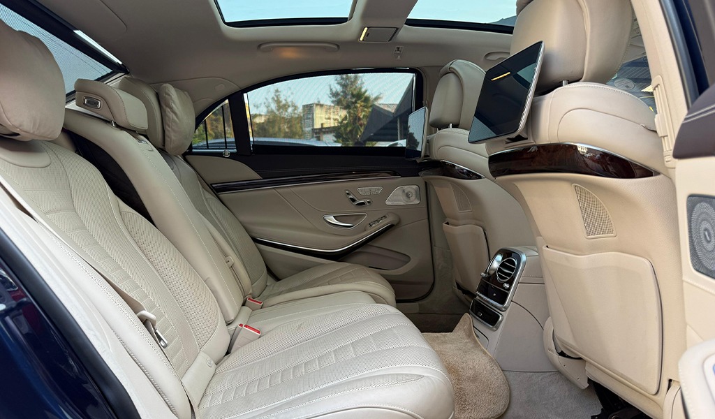2018 Mercedes-Benz S560 image-10