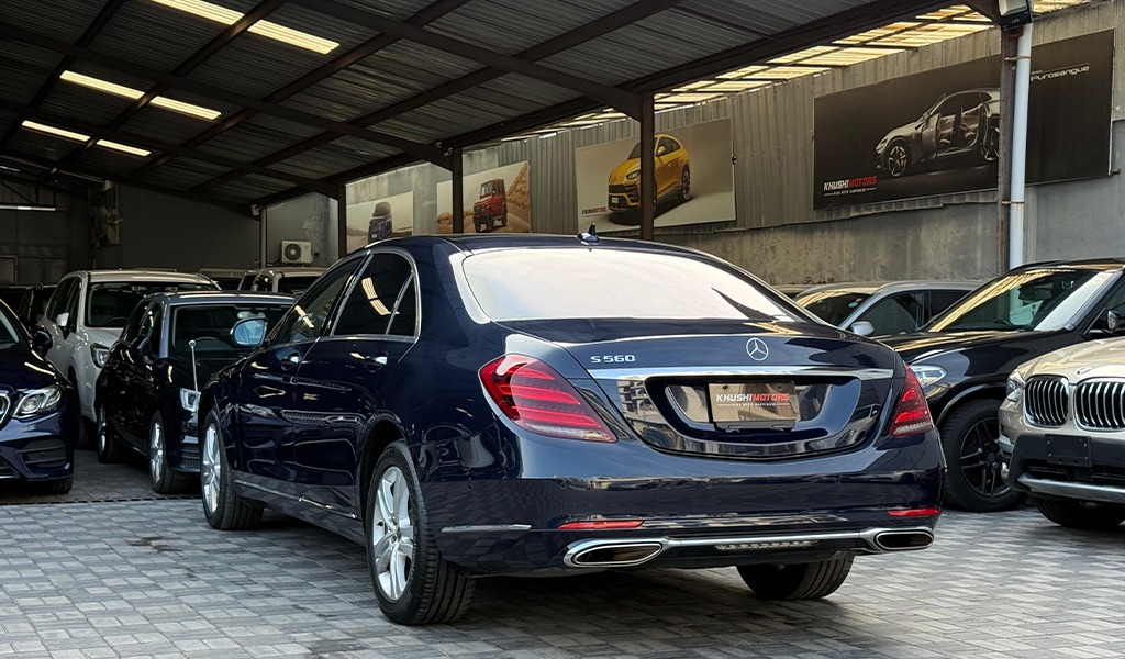 2018 Mercedes-Benz S560 image-19