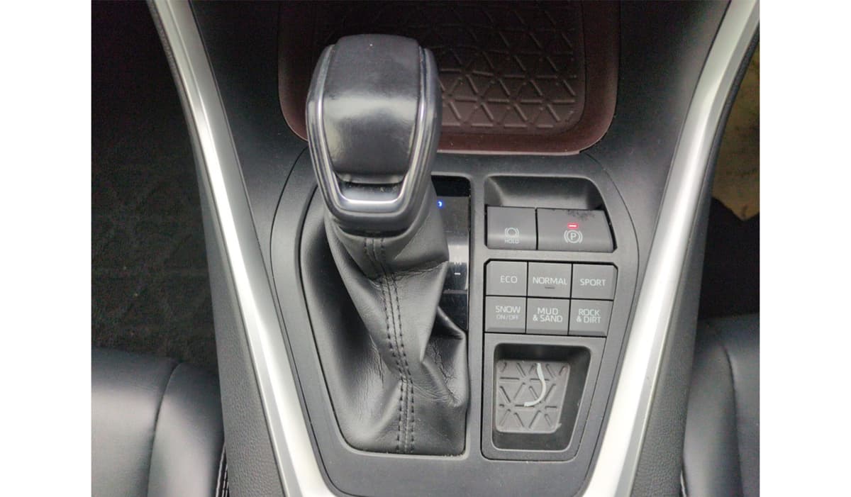 2021 Toyota RAV-4 G image-9