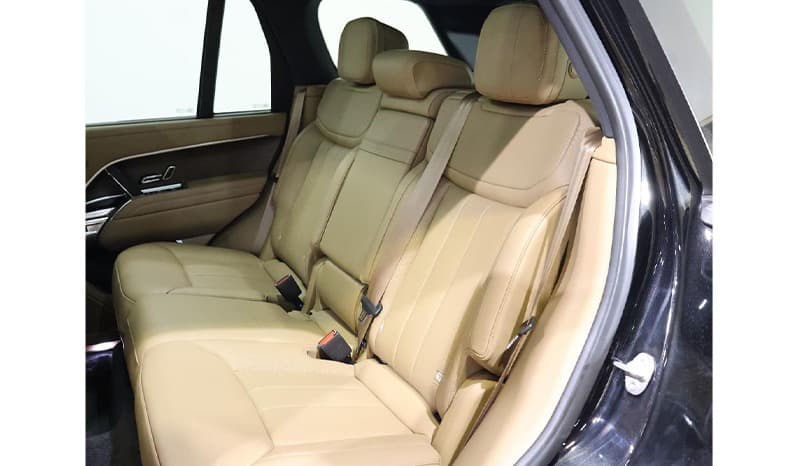 2022 Land Rover Vogue D300 image-5
