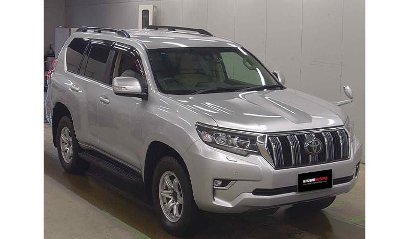2019 Toyota Land Cruiser Prado image-2