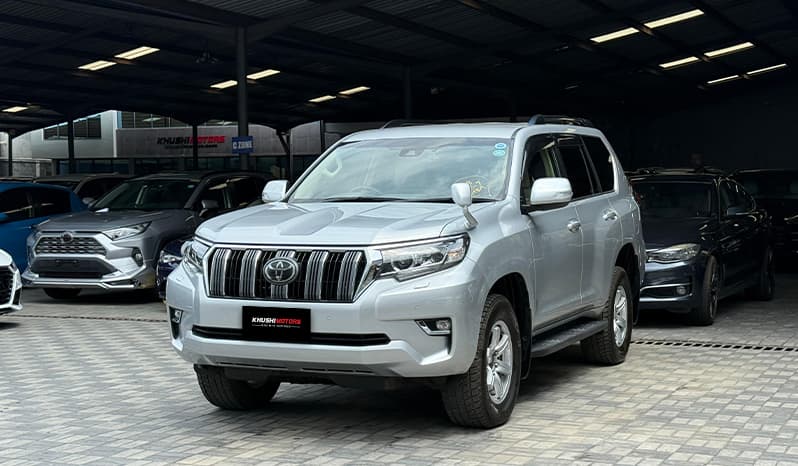 2019 Toyota Land Cruiser Prado image-9