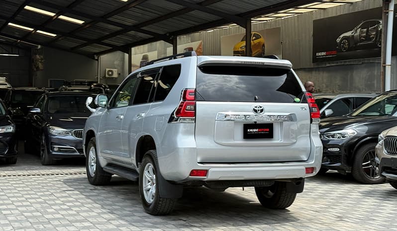 2019 Toyota Land Cruiser Prado image-10