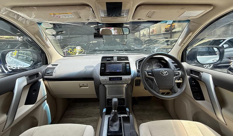 2019 Toyota Land Cruiser Prado image-14