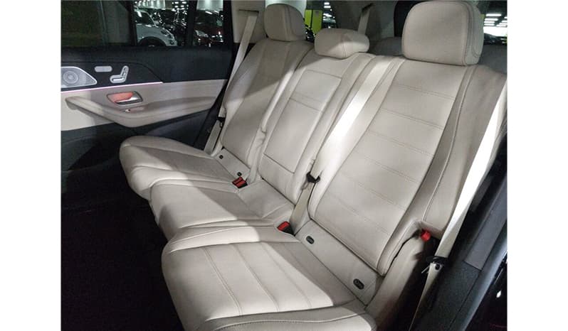 2020 Mercedes-Benz Gls400d image-2
