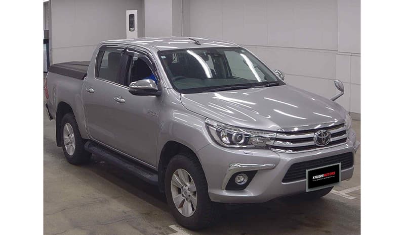 2019 Toyota Hilux image-2