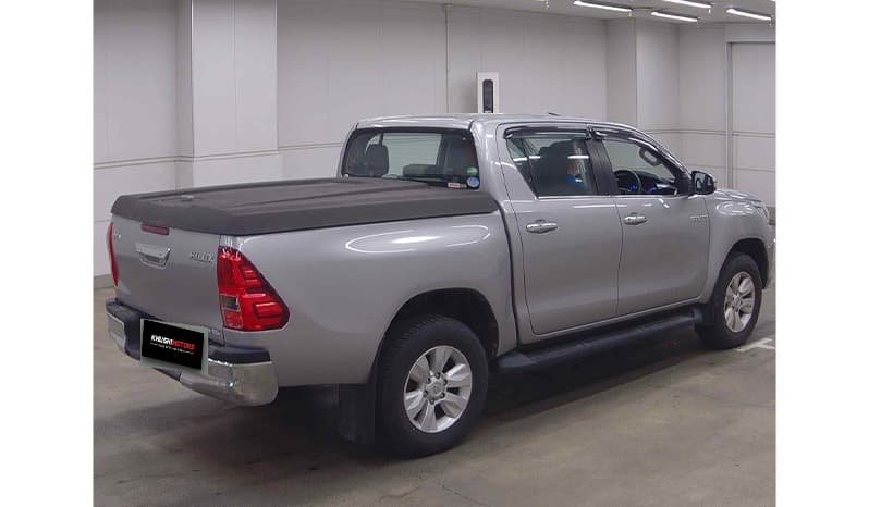 2019 Toyota Hilux image-5