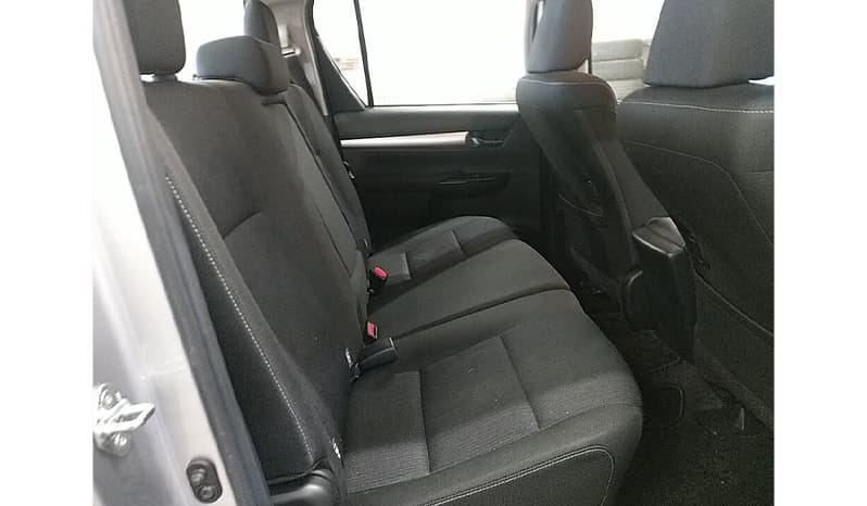 2019 Toyota Hilux image-7