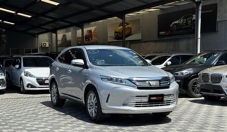 2018 Toyota Harrier image-1