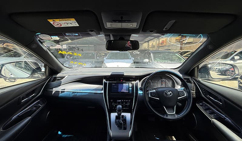 2018 Toyota Harrier image-14