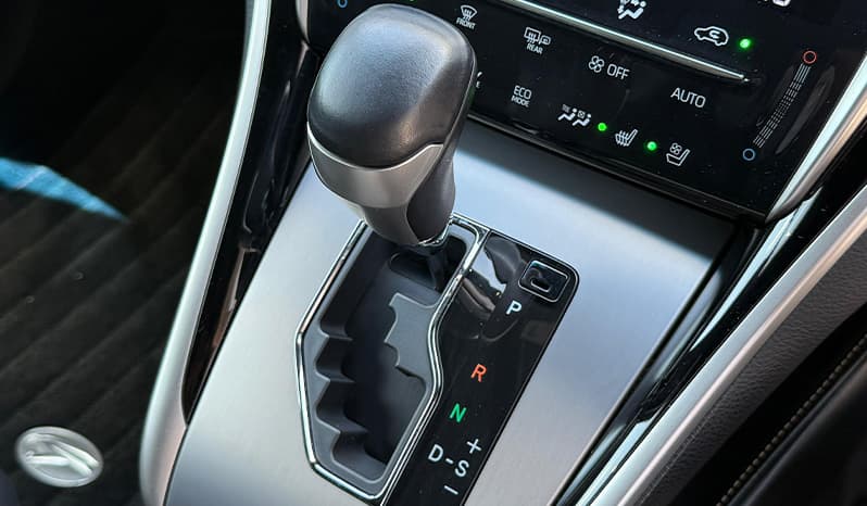 2018 Toyota Harrier image-17