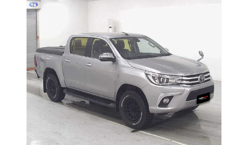 2019 Toyota Hilux image-1