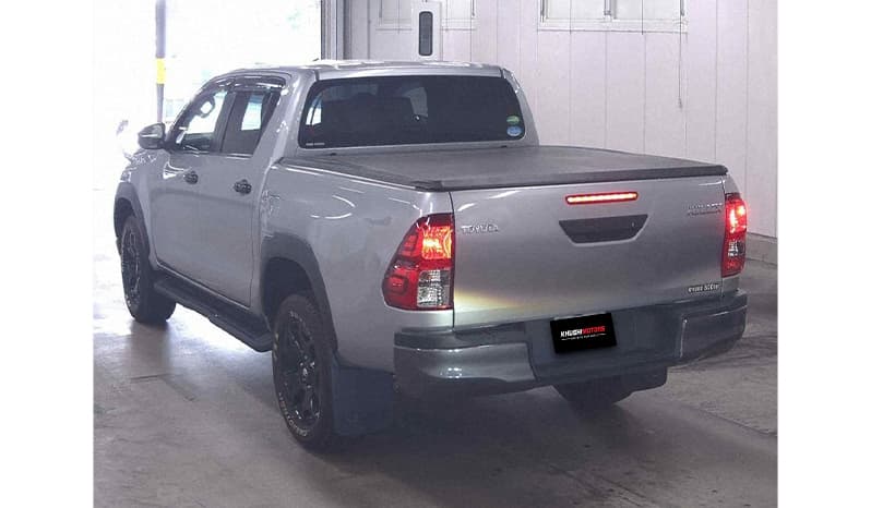 2019 Toyota Hilux image-2