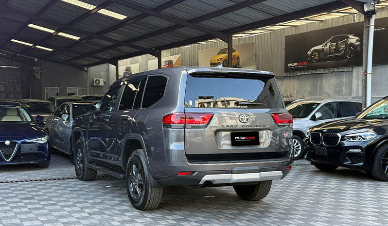 2023 Toyota Land Cruiser image-10