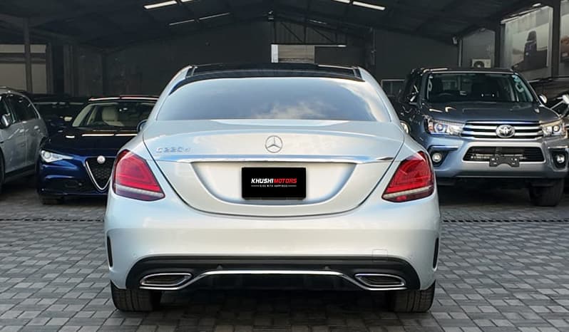 2018 Mercedes-Benz C220d image-8