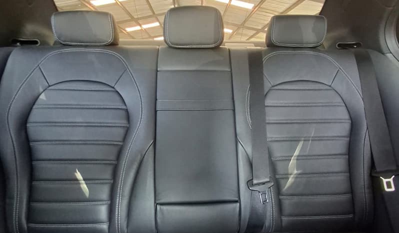 2018 Mercedes-Benz C220d image-12