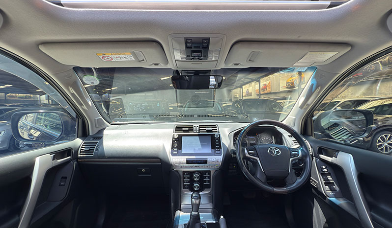 2018 Toyota Land Cruiser Prado image-14