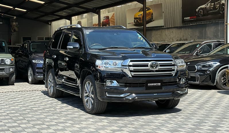 2019 Toyota Land Cruiser image-1