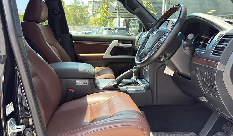 2019 Toyota Land Cruiser image-20