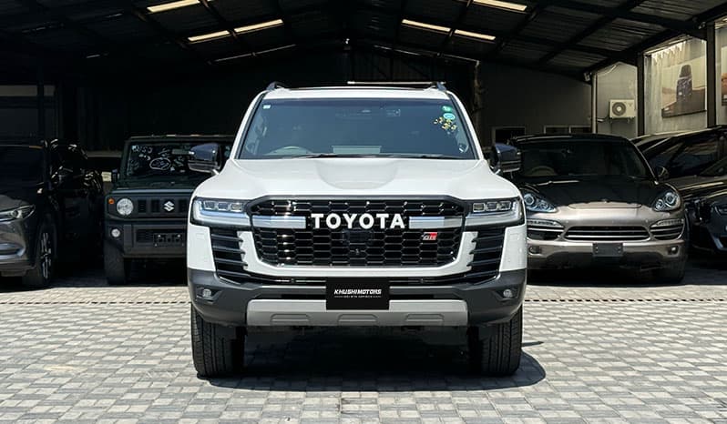 2021 Toyota Land Cruiser image-8