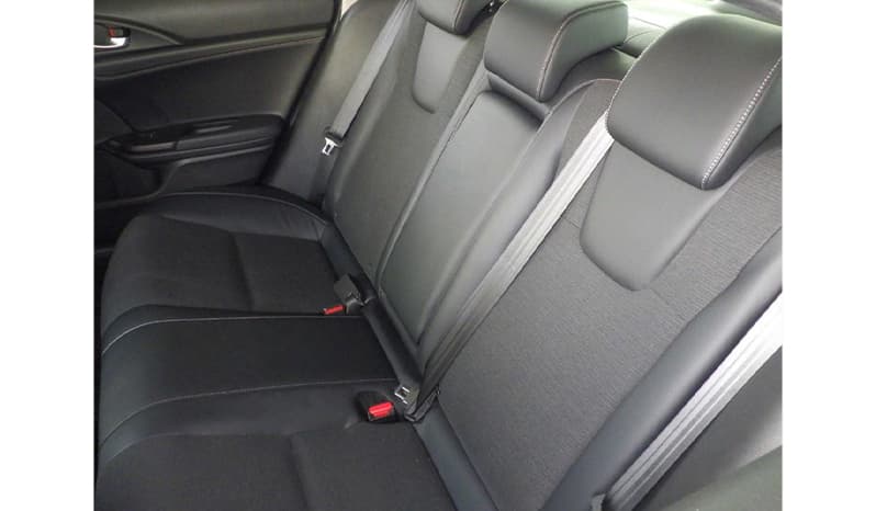 2018 Honda Insight image-2