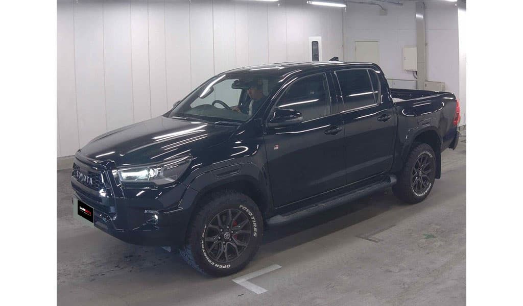 2022 Toyota Hilux image-3