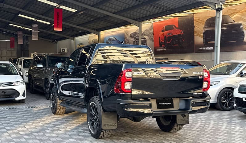 2022 Toyota Hilux image-8