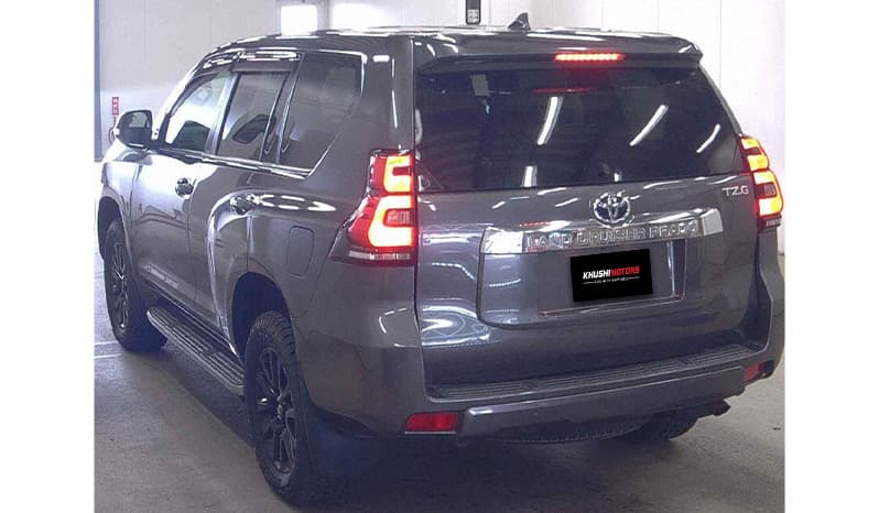 2018 Toyota Land Cruiser Prado image-3