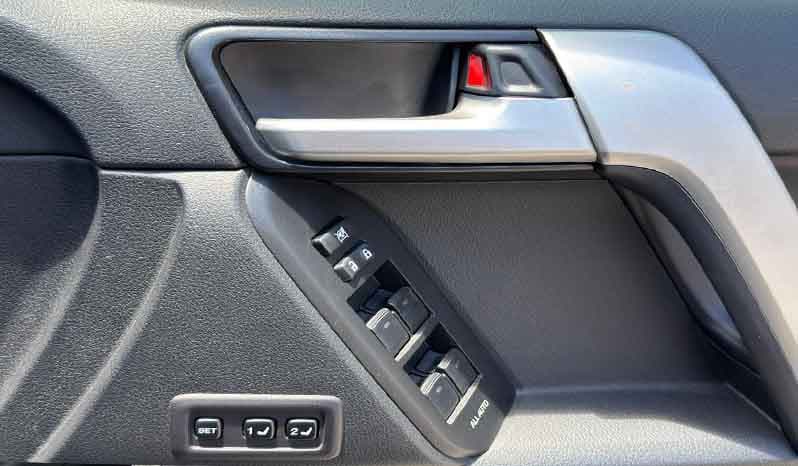 2018 Toyota Land Cruiser Prado image-17