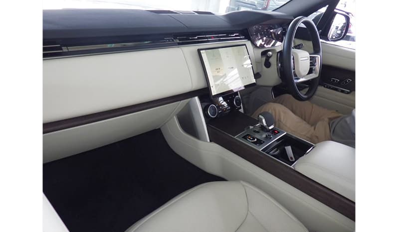2022 Land Rover Range Rover Autobiography image-3