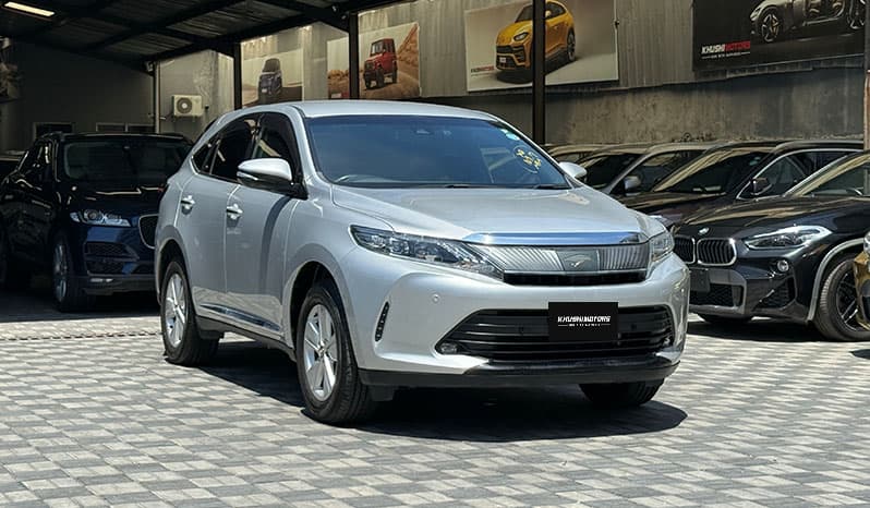 2018 Toyota Harrier image-1