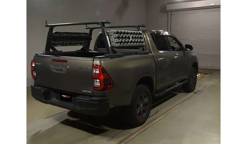 2021 Toyota Hilux image-5