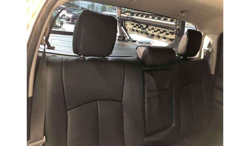 2021 Toyota Hilux image-8