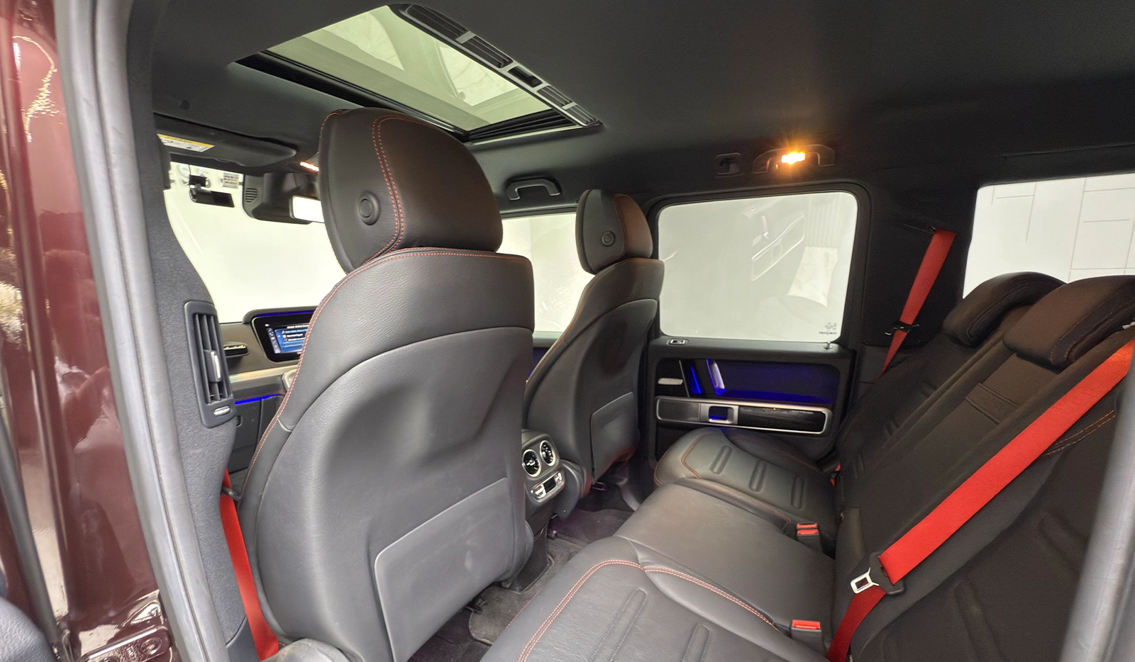 2019 Mercedes-Benz G350d image-18