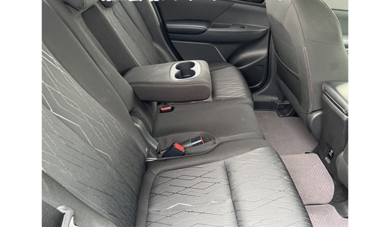 2018 Mitsubishi Eclipse Cross image-3