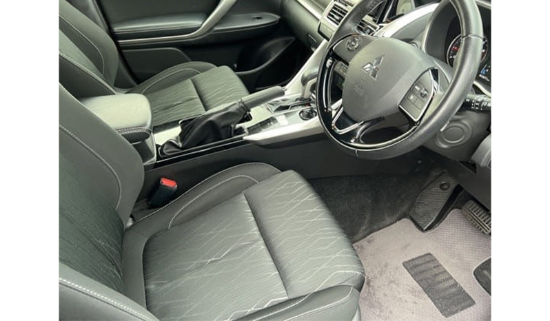 2018 Mitsubishi Eclipse Cross image-4
