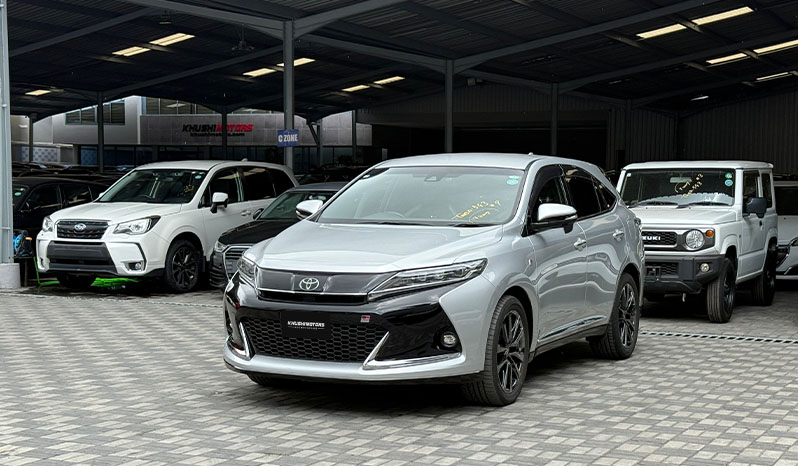 2018 Toyota Harrier image-10