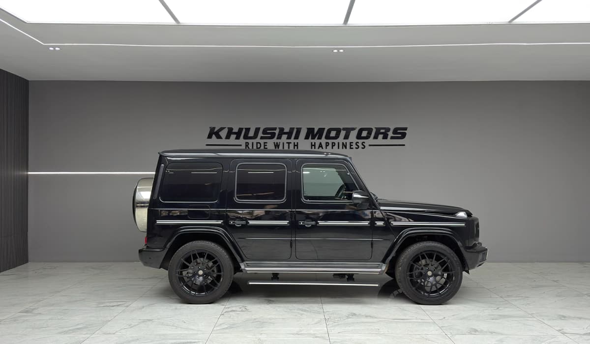 2019 Mercedes-Benz G400d image-16