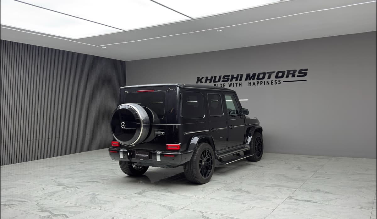 2019 Mercedes-Benz G400d image-17