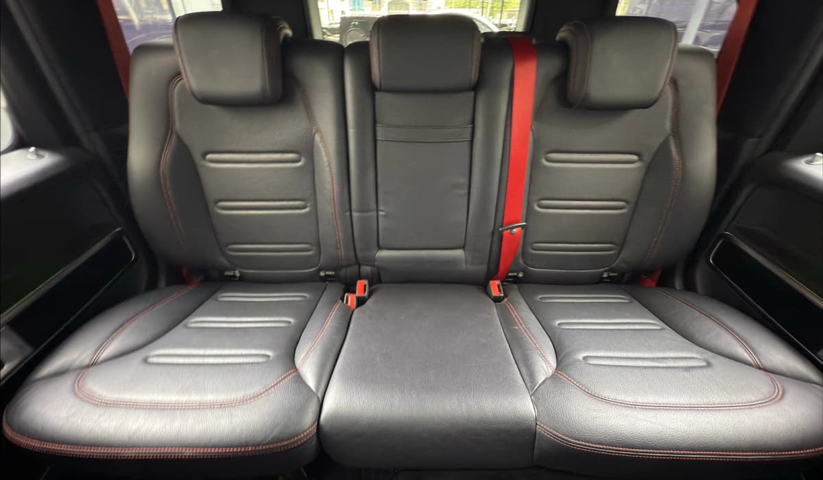 2019 Mercedes-Benz G400d image-18