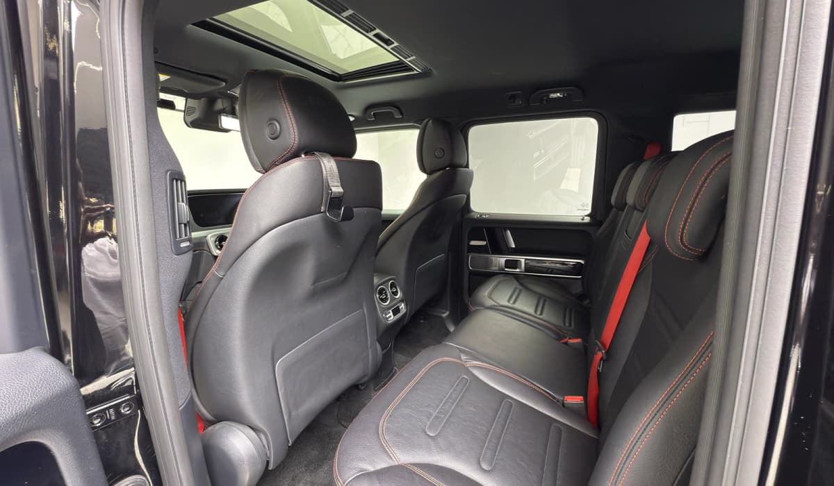 2019 Mercedes-Benz G400d image-25