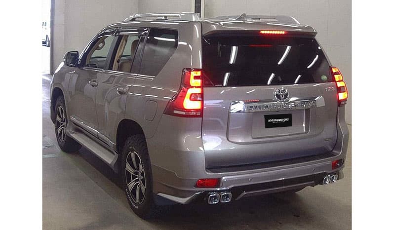 2018 Toyota Land Cruiser Prado image-4